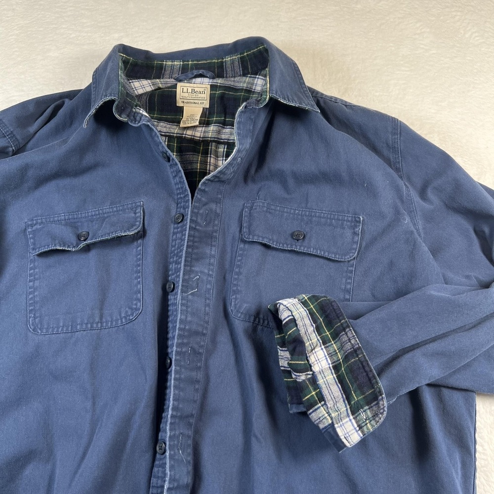 L.L.Bean Shirt Mens XLT Blue Flannel Lined Long Sleeve Button Up Pockets Casual